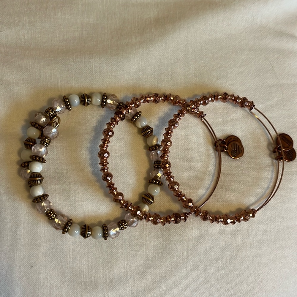 Three piece bracelet set